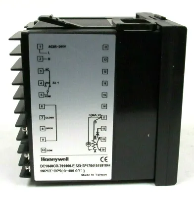 NEW HONEYWELL DC1040CR-701-000-E TEMPERATURE CONTROL DC1040CR701000E DC1040CR