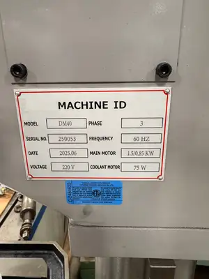 YUWE DM40 Gear Head Drilling Machine