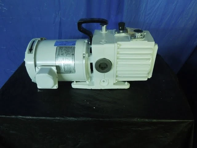 Used LEYBOLD _UNKNOWN_ Vacuum Pumps | J.M. Industries #1044739