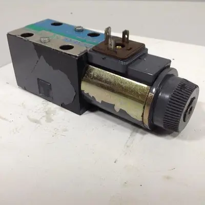 USED VICKERS DG4V3S22AMUHL760EN490