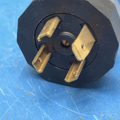 NEW Danfoss KPJ8585326