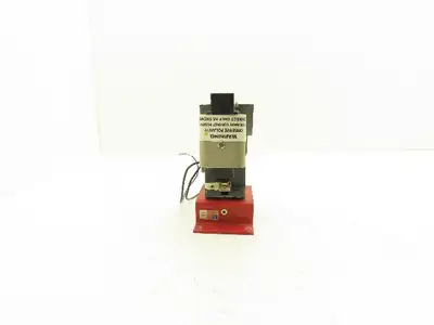 Hubbell HC14-193-770-566 DC Contactor 1000VDC 200A Interlock Relay 125VDC Coil