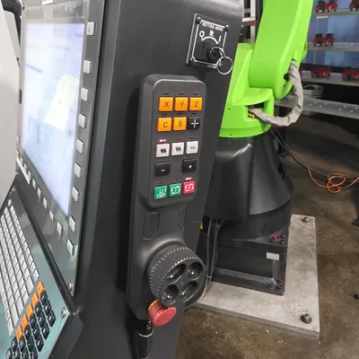 2020 DOOSAN DVF 5000 Vertical Machining Centers (5-Axis or More) | Machinery Network (12)