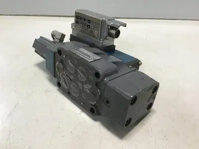 USED BOSCH 0 811 404 614