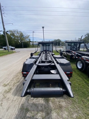 Used 2016 MACK GU713 GRANITE Garbage trucks Florida US | Proxy Equipment #1381955