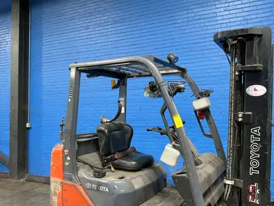 Used TOYOTA 8FGCU25 Misc Forklifts Ohio US | HGR 24 #1567462