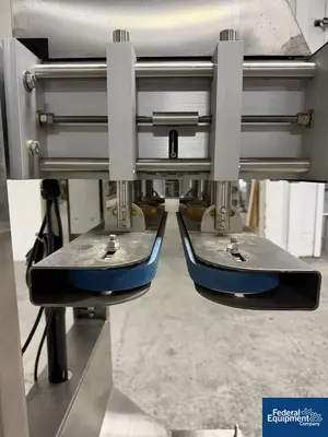 Used Accutek Accutek Spindel Cap Retorquer Cappers Ohio US | Federal Equipment Company #1337955