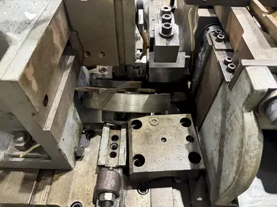 US BAIRD MODEL #RWI WIRE FORMING FOURSLIDE MACHINE: YOBRO #24437