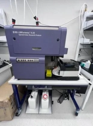 Used BECTON DICKINSON (BD) LSRFORTESSA Cellular Analysis Systems New Jersey US | Bionex Scientific LLC #799860