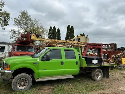 Used CYCLONE UTILITY HOIST MODEL 40 FLEET MASTER PUMP AND WELL SERVICE RIG Service & Utility Trucks Pennsylvania US | East West Machinery & Drilling #1417293