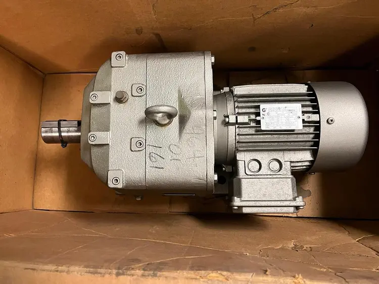 New | in-Stock NORD SK773-80L/4 Gearmotors | Surplus Asset Holdings #1227435
