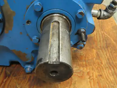 Tsubaki SM125H Helical Shaft Mount Gear Reducer