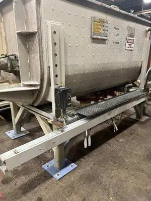 USED DAY MIXING DOUBLE RIBBON MIXER