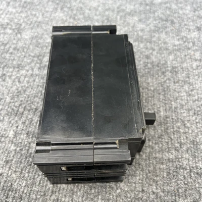 Used Federal Pacific NEF421020 Circuit Breakers California US | Davliegogo LLC #1705751