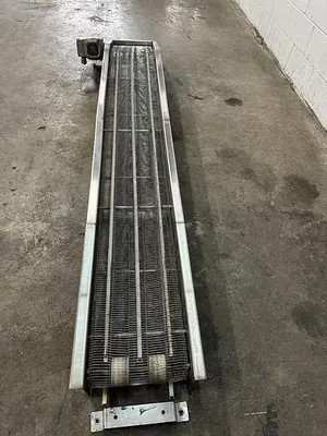 Incline 8' Wire Conveyor