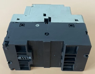 NEW Schneider Electric Telemecanique GV2-P02