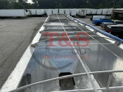 Used 2024 WILSON _UNKNOWN_ Grain Hopper Trailers Illinois US | T&S Trailer Pool #1509476