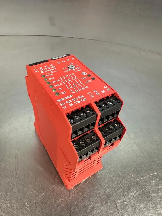 Used Allen-Bradley MSR138DP Relays & Switches | Palmetto Automation #1156549
