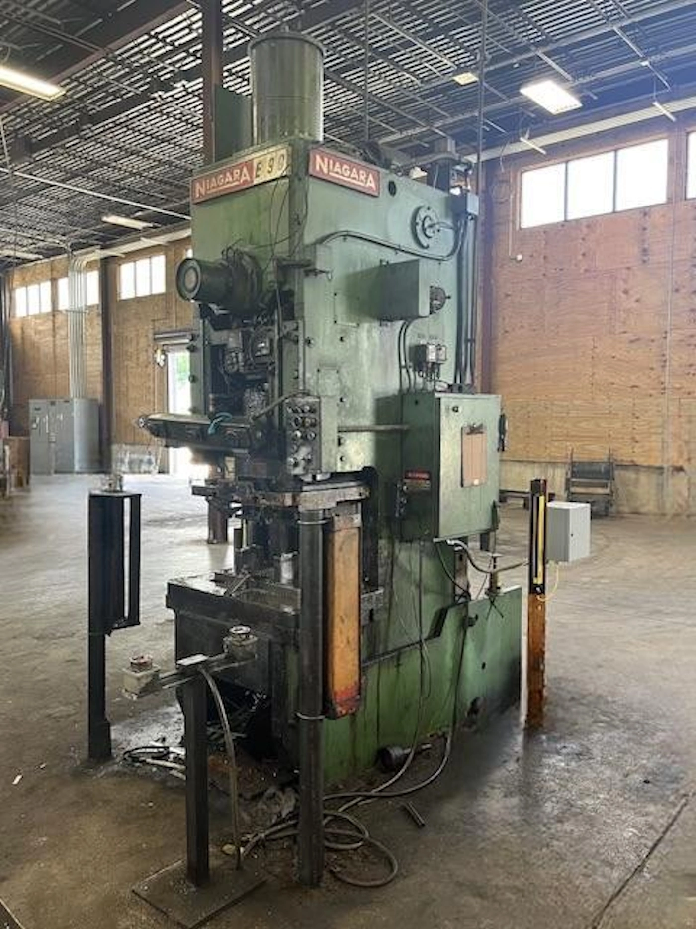 USED 1978 NIAGARA NIAGARA E-90 PRESS