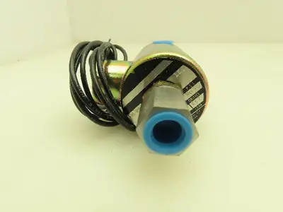 Honeywell Skinner V5D25110 Solenoid Valve 3-Way NC 120V 150PSI 1/4NPT Adjustable