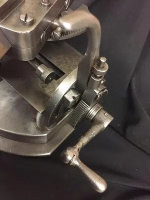 2795-385 RARE ANTIQUE ROSE ENGINE TURNING MACHINE GUILLOCHE RADIUS TOOL SLIDE