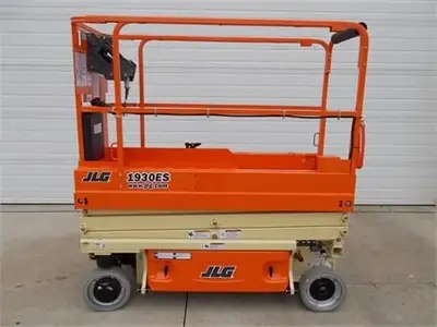 USED 2012 JLG 1930ES