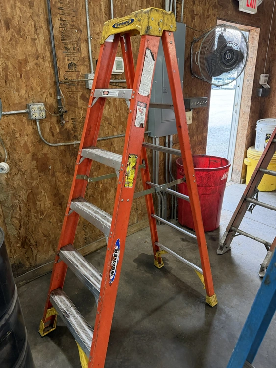 Used _UNKNOWN_ _UNKNOWN_ Ladders Indiana US | Miedema Asset Management Group #1414795