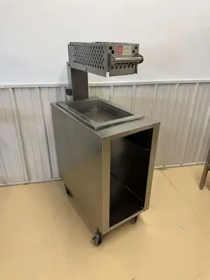 Used Marshall Used Marshall CZ3 Fryer Dump Station Warmer with Cart and Casters 120V Restaurant Equipment (Miscellaneous) Illinois US | Falcon Restaurant Supply #1375094