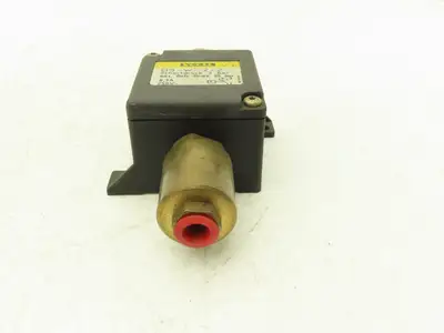 Vogel DS-W 2-2 Pressure Switch 2 Bar 250V 951 110 470