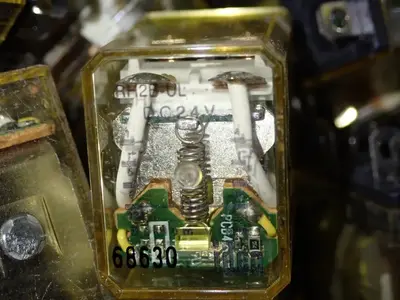USED IDEC RH2BUL