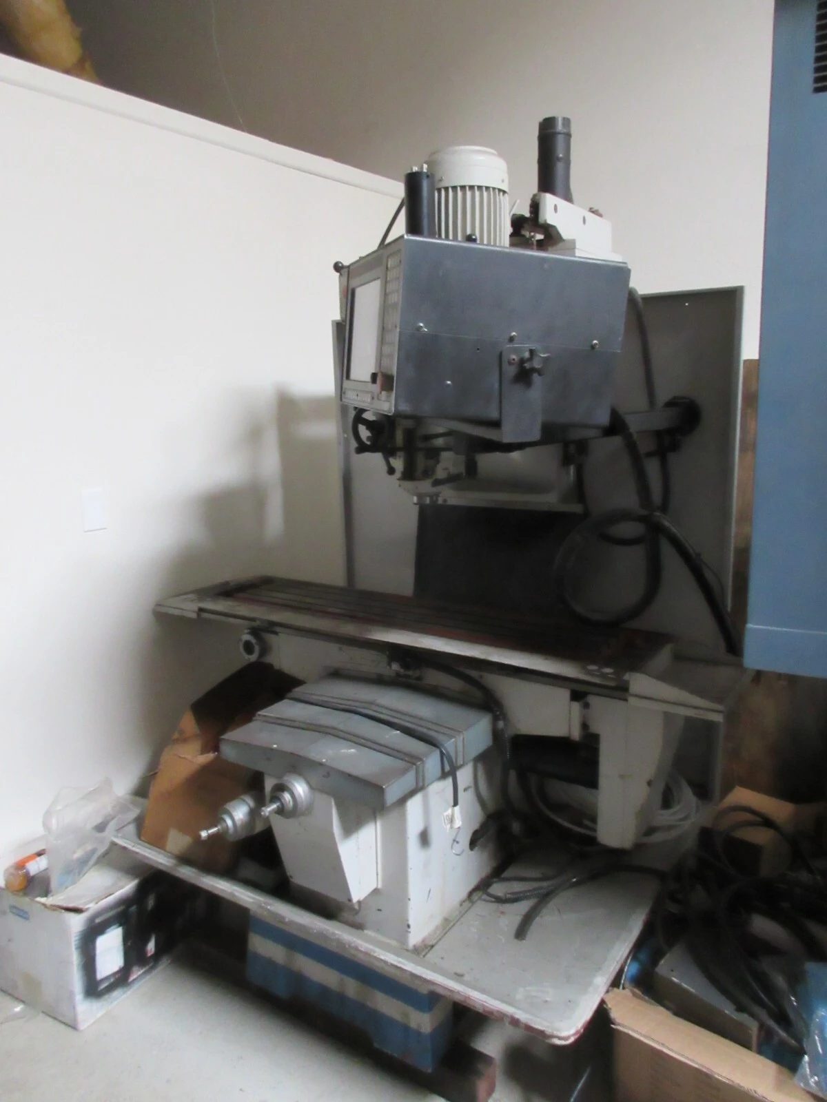 Acra CNC Vertical Mill, Anilam 3300MK Control, 3 HP