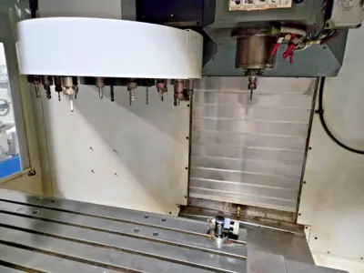 Haas _UNKNOWN_ Machining Centers & Milling Machines | Amiron Machinery (7)