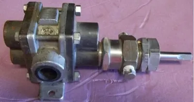 Used PULSAFEEDER G4 Positive Displacement Pumps Texas US | Bamko Surplus Process Equipment #934246