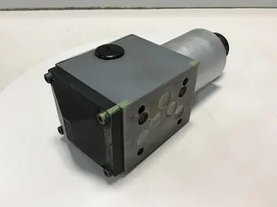 USED REXROTH 3WE10A31/CG24N9Z4