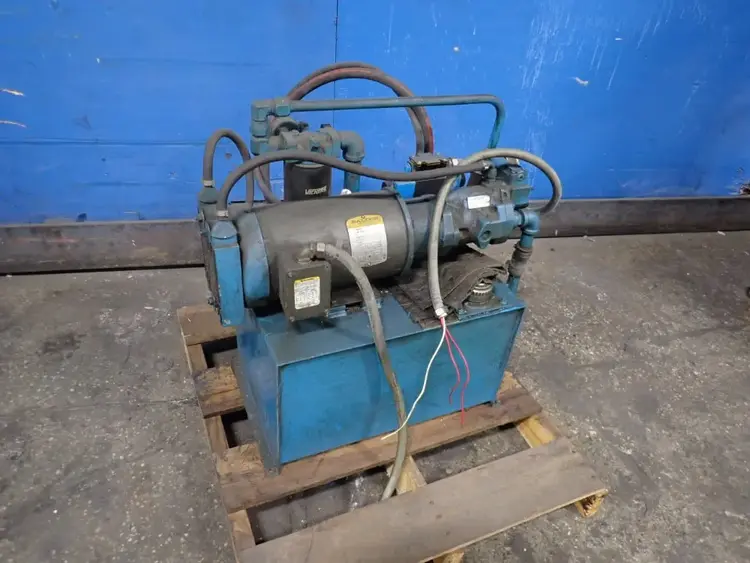 Used VICKERS TK10PVQ10DM Hydraulic Pumps Ohio US | HGR 24 #737907