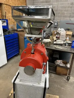 USED HAS GARANTI MFG. 20 KG GD 20 SERIES NATURAL STONE DISC COFFEE GRINDER