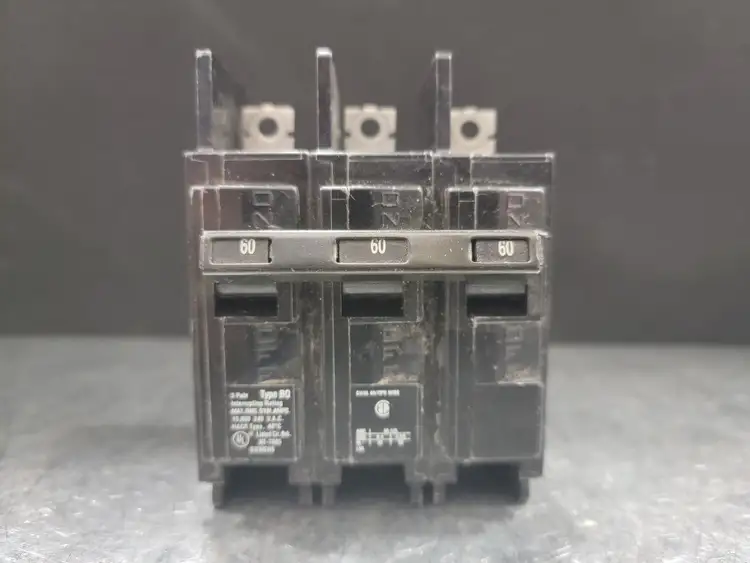 Used SIEMENS BQ3BQ60 Switchgears British Columbia CA | Lenmark #243920