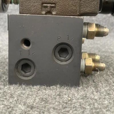 Used Yuken L-DSG-01-2B2-D24-70 Solenoid Valves California US | Davliegogo LLC #1705514