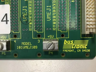 USED BUS TRONIC 101VMEJ109