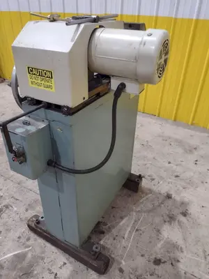 USED JF BERNS 76-JB-3CAPACITY ................. 3"DIGITAL READ OUT ......... YESMOTOR .................... 3 HP