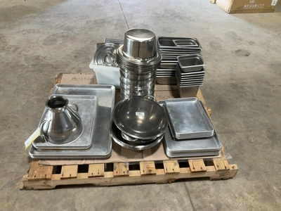 Used MIXED LOT OF STAINLESS STEEL RESTAURANT EQUIPMENT Pans Michigan US | Miedema Asset Management Group #1761559