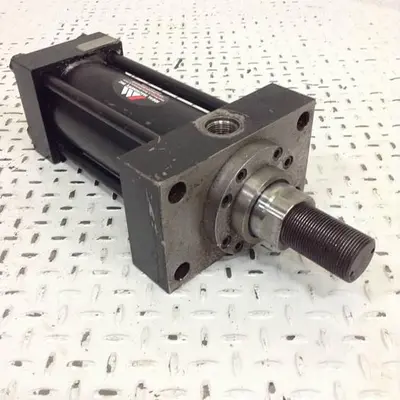 USED HYDRO LINE N5G-3.25X5.91-N2-2-X-H-R-1-2-HA0005