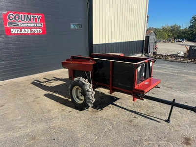 Roda 25 Bushel Manure Spreader | County Equipment Company LLC (9)