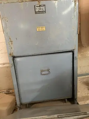 TORIT 20-3, 3 HP COMBINATION CYCLONE AND BAG PORTABLE DUST-COLLECTOR