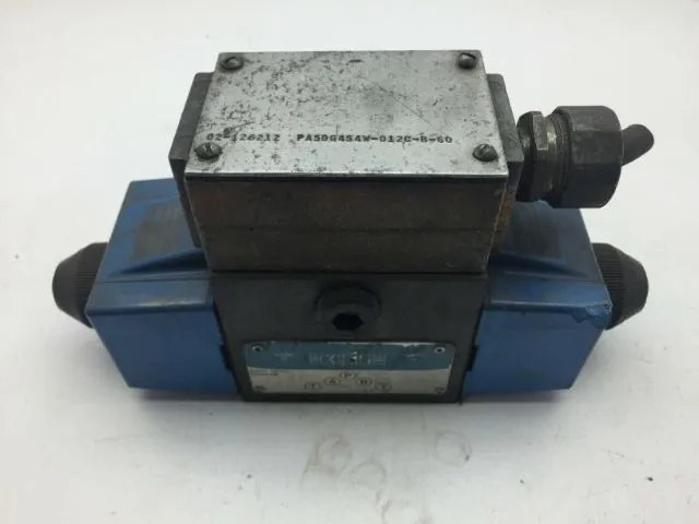 Used EATON VICKERS _UNKNOWN_ Valves/Fittings | Arrow Industrial #626170