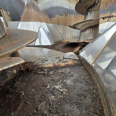 MEYER F700 Feed Mixers | Iron Listing (10)