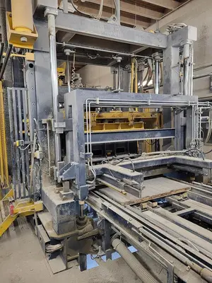 Used 2007 OMAG 1200X1100 Block Making Machines Quebec CA | DIT Equip #1412383