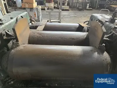 USED DAY 14" X 30" DAY THREE ROLL MILL