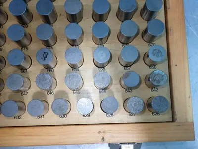 Used MEYER _UNKNOWN_ Pin & Plug Gages Ohio US | HGR 24 #1249431