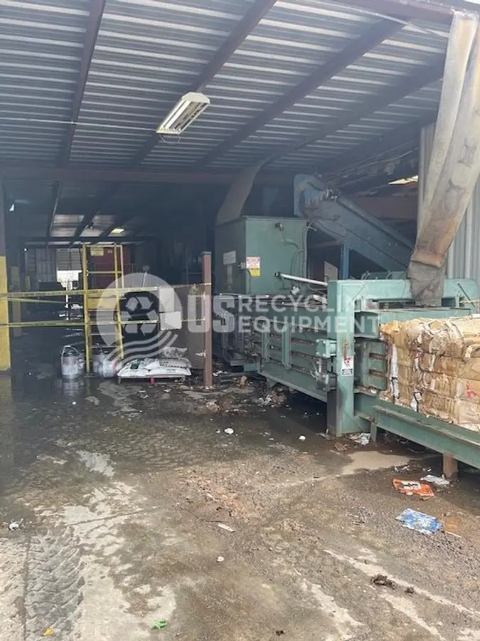 USED INTERNATIONAL 4430-60 WIDE MOUTH AUTO TIE HORIZONTAL